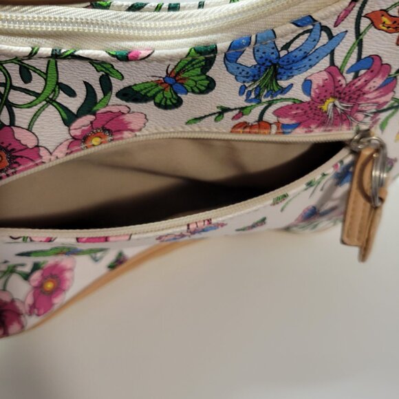 Vintage Shoulder Purse with Floral and Butterfly Pattern and Heart Tag - Picture 9 of 12